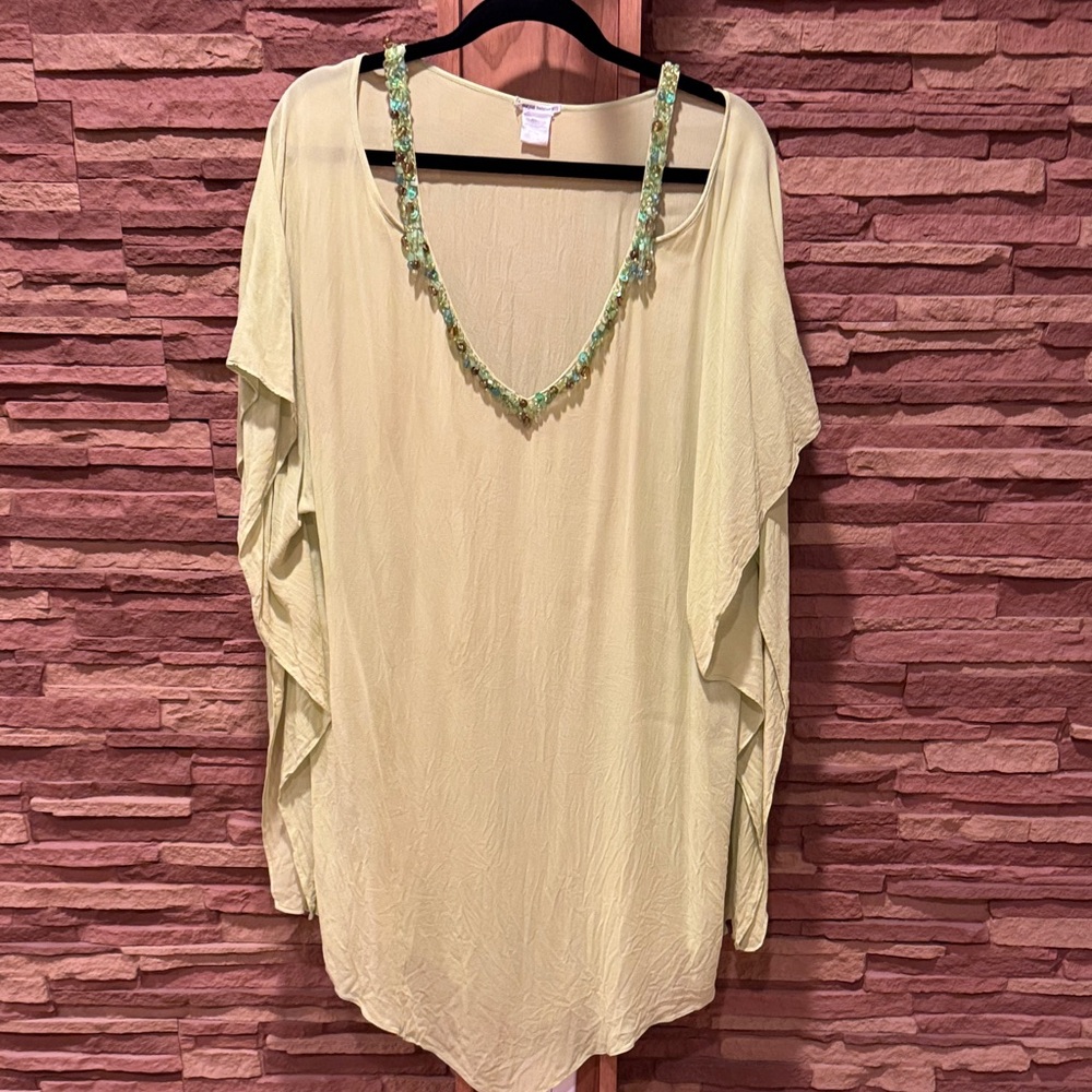 Maryan Mehlhorn Elegant Green Women's Beach Coverup with Beaded Neckline